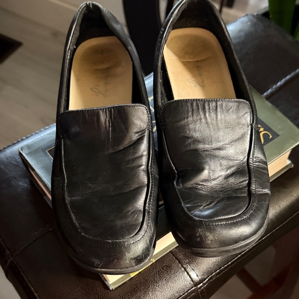 Ladies Black Leather Loafers